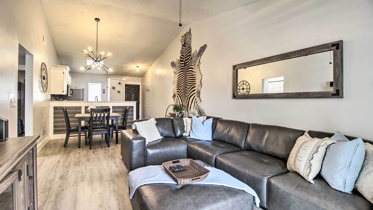 Photo of Livingroom in Hinesville