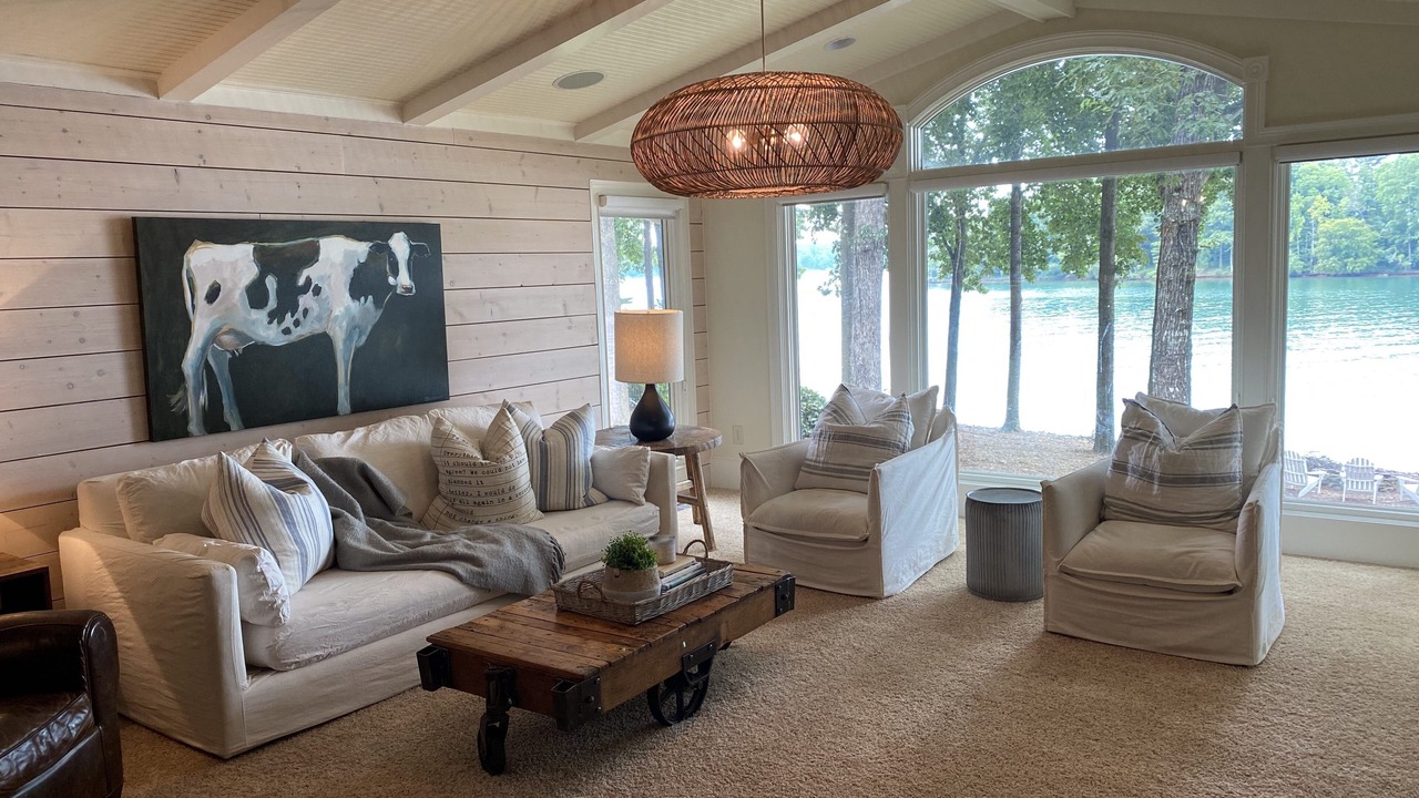Photo of Livingroom in Seneca
