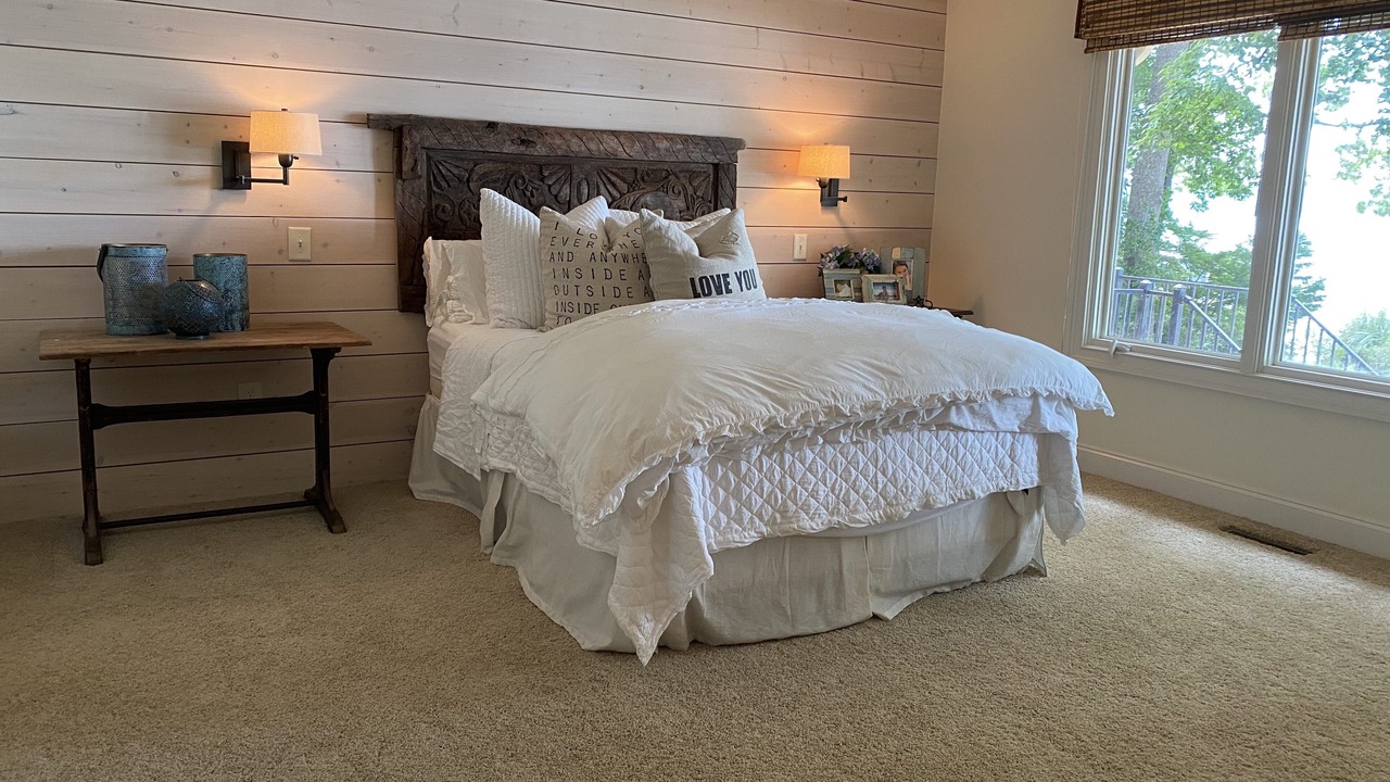 Photo of Bedroom in Seneca
