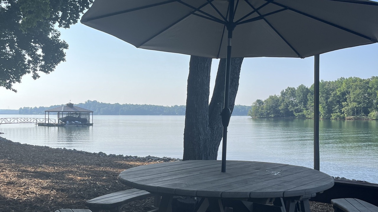 Photo of Outdoor in Seneca