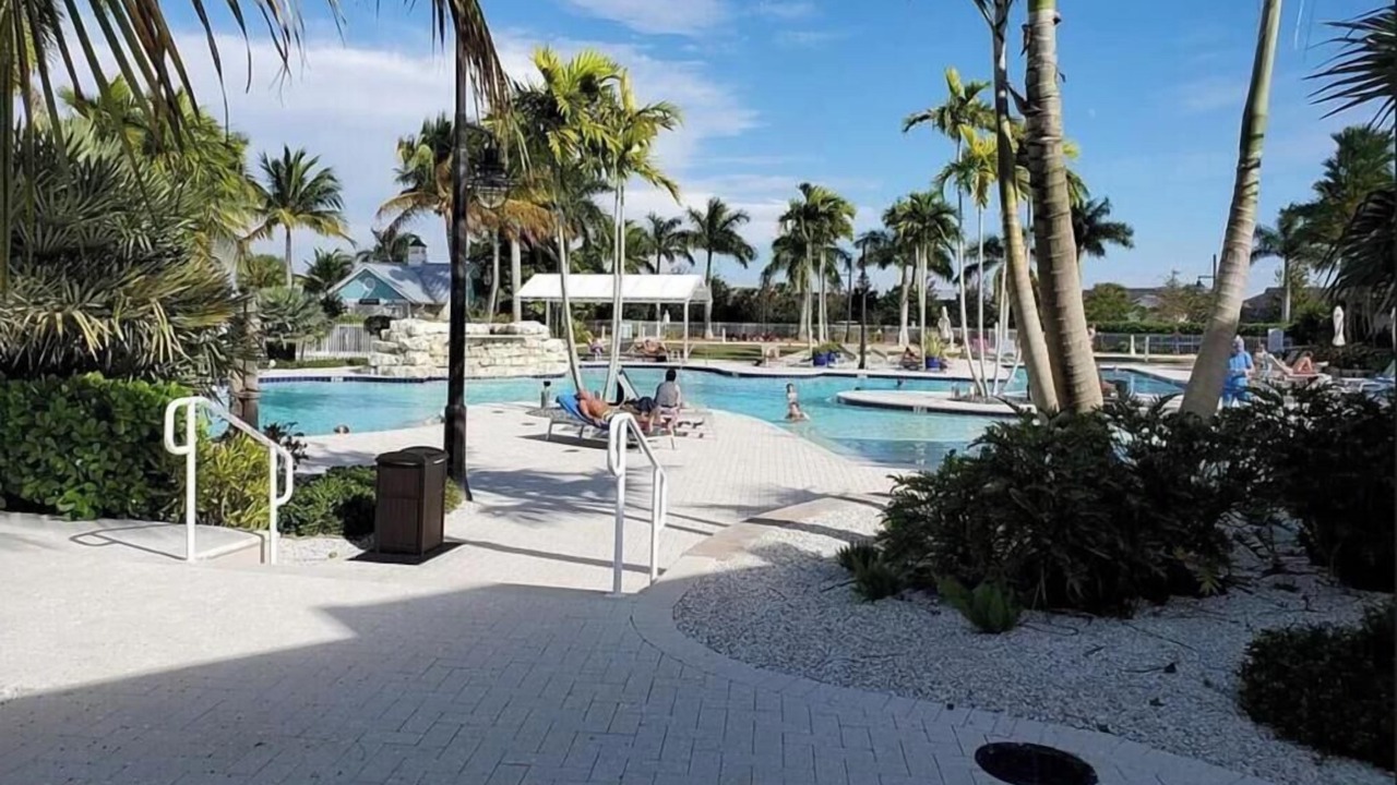Photo of Outdoor in Naples
