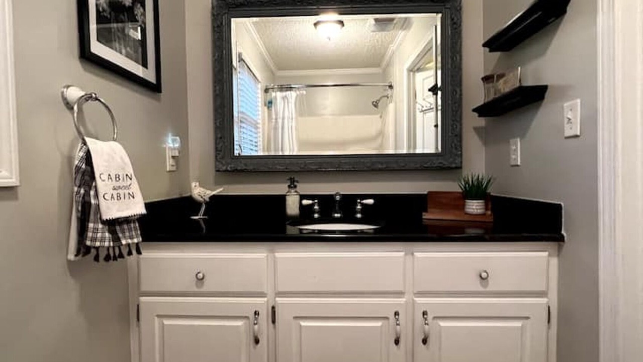 Photo of Bathroom in Sumter County