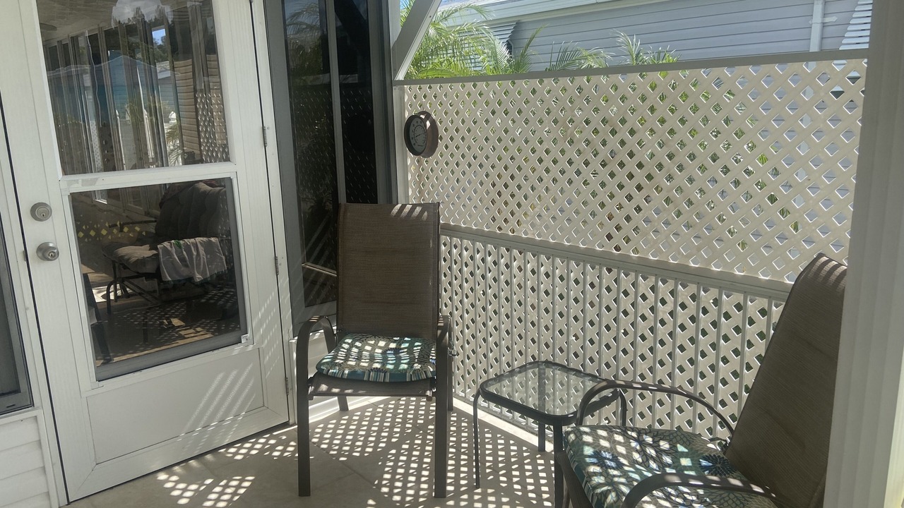 Photo of Patio Balcony in Barefoot Bay