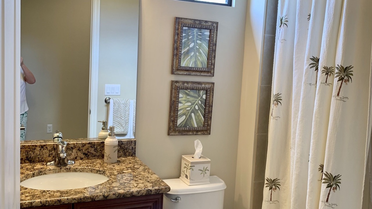 Photo of Bathroom in Ole