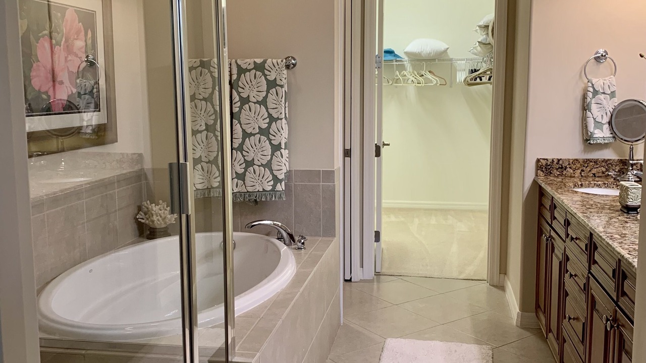 Photo of Bathroom in Ole