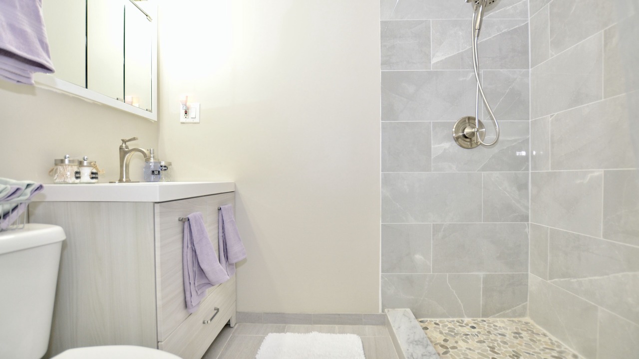 Photo of Bathroom in North River Shores