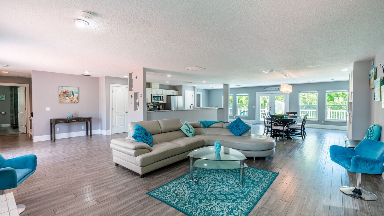 Photo of Livingroom in Roseland