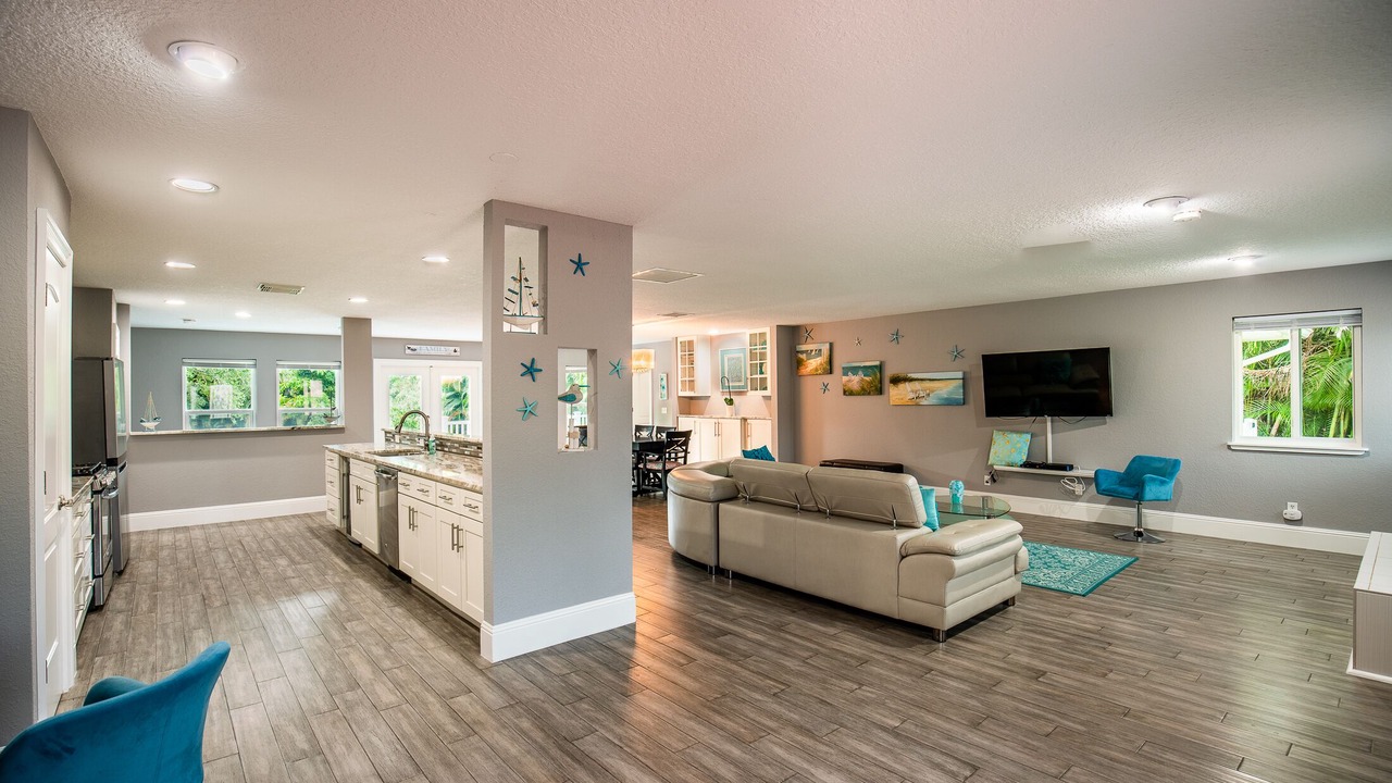Photo of Livingroom in Roseland