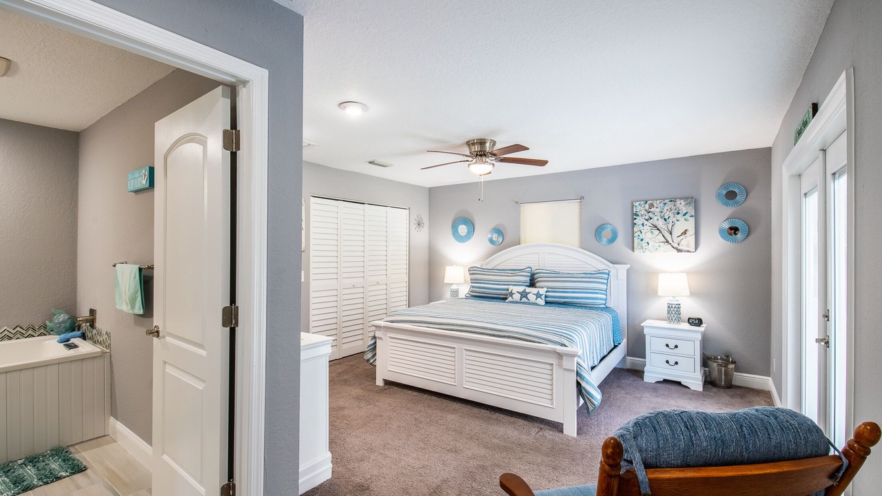 Photo of Bedroom in Roseland
