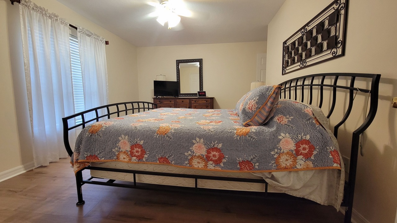 Photo of Bedroom in Melbourne Beach