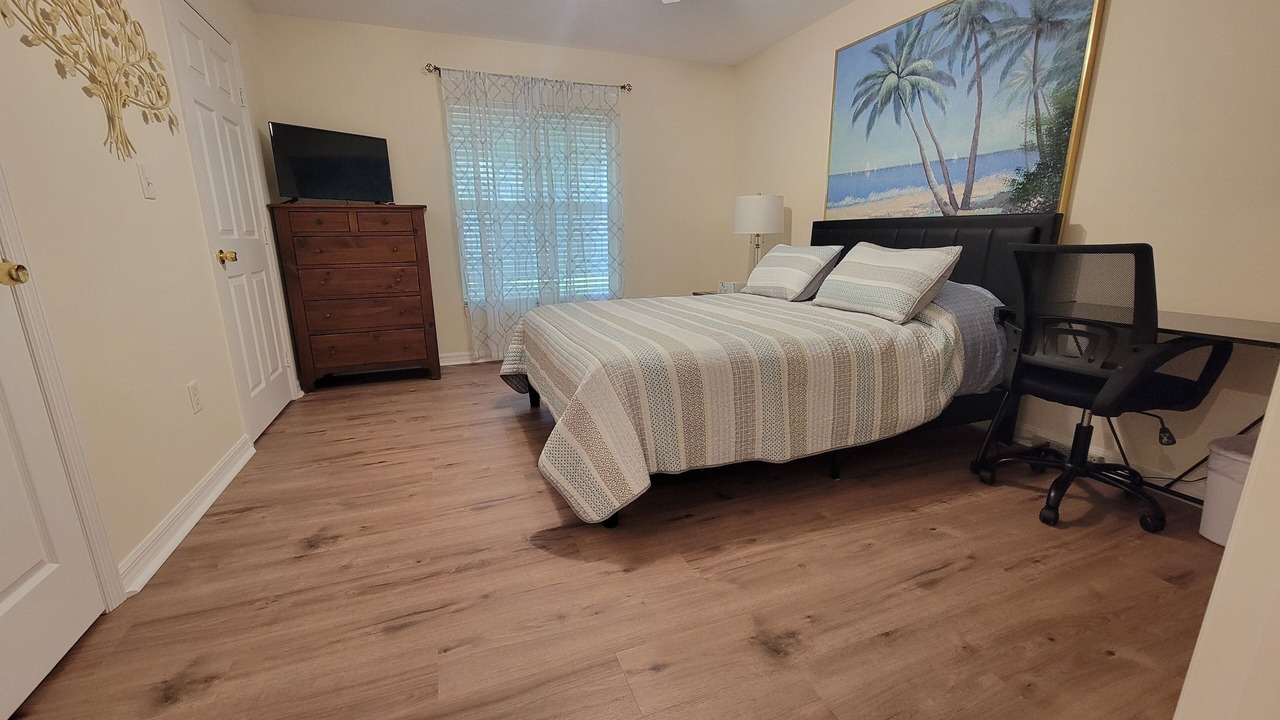 Photo of Bedroom in Melbourne Beach