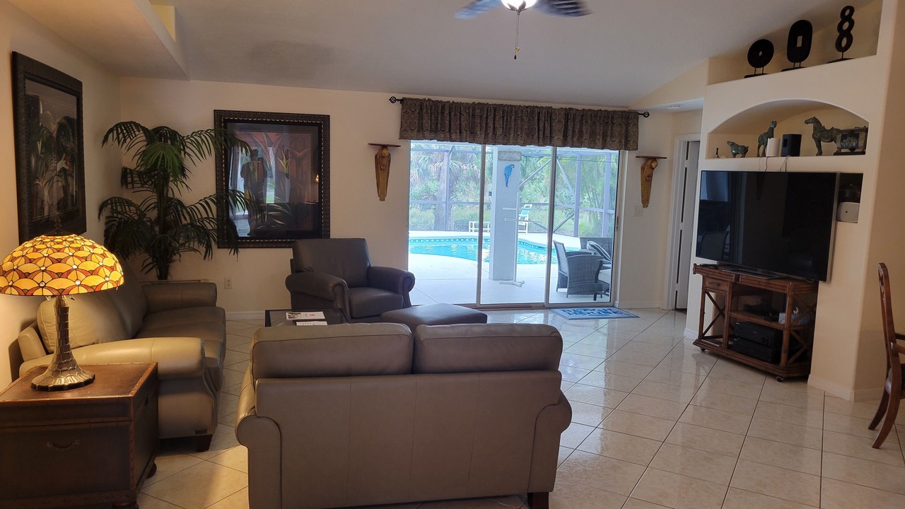 Photo of Livingroom in Melbourne Beach