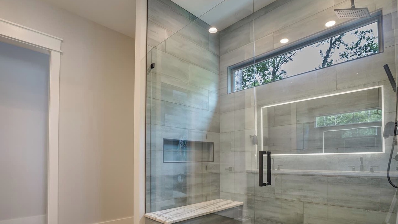 Photo of Bathroom in West Union