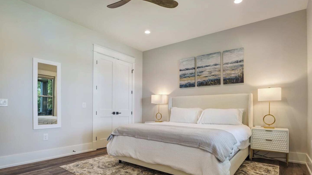 Photo of Bedroom in West Union