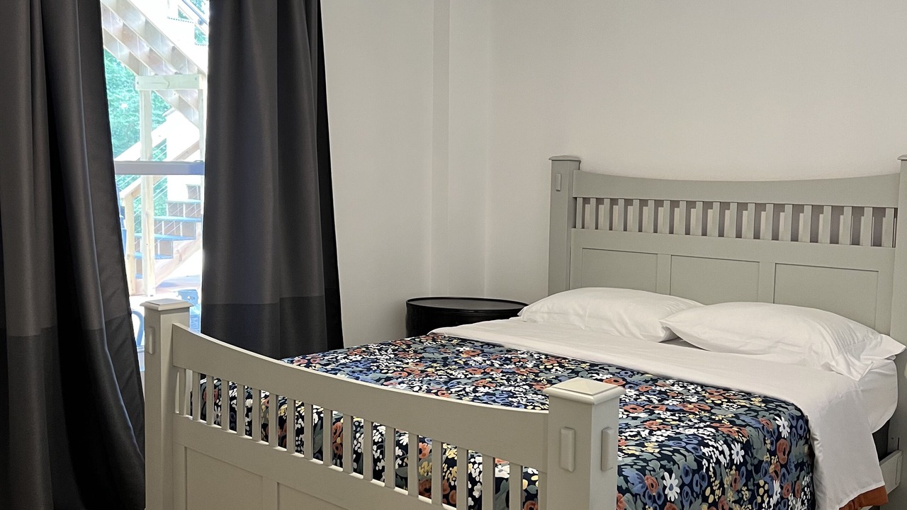 Photo of Bedroom in Dewy Rose
