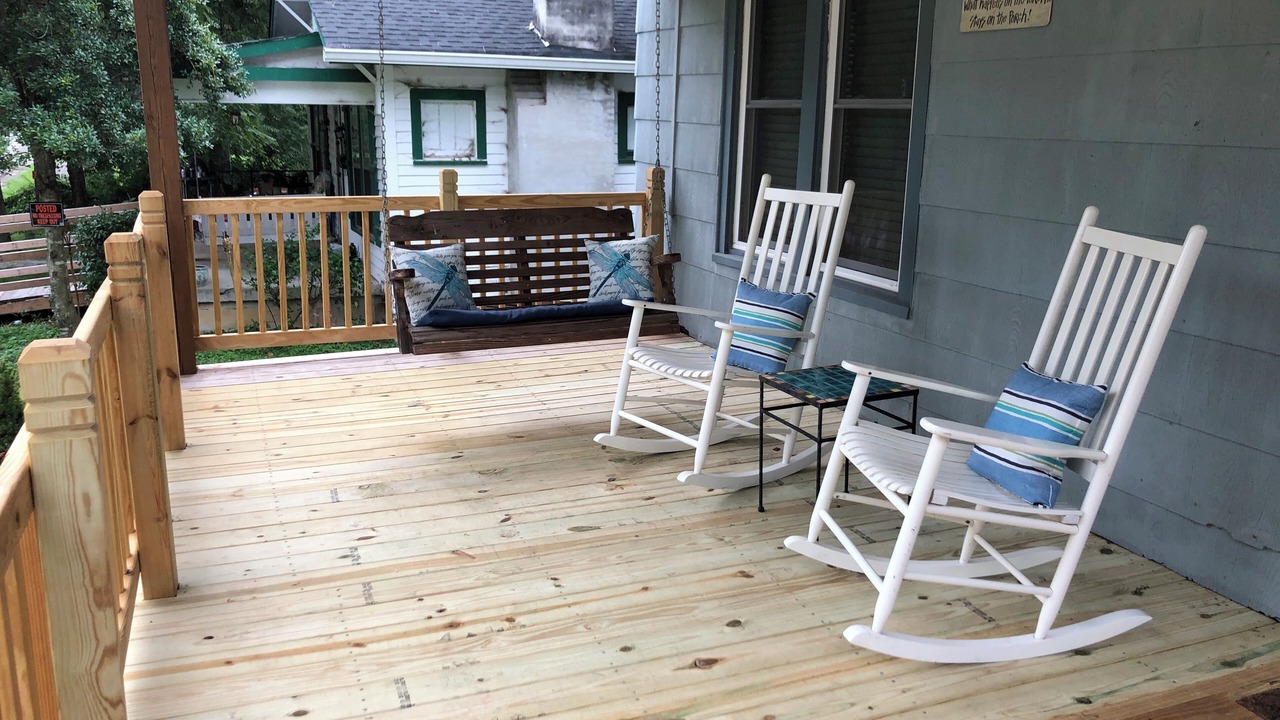 Photo of Patio Balcony in Etowah