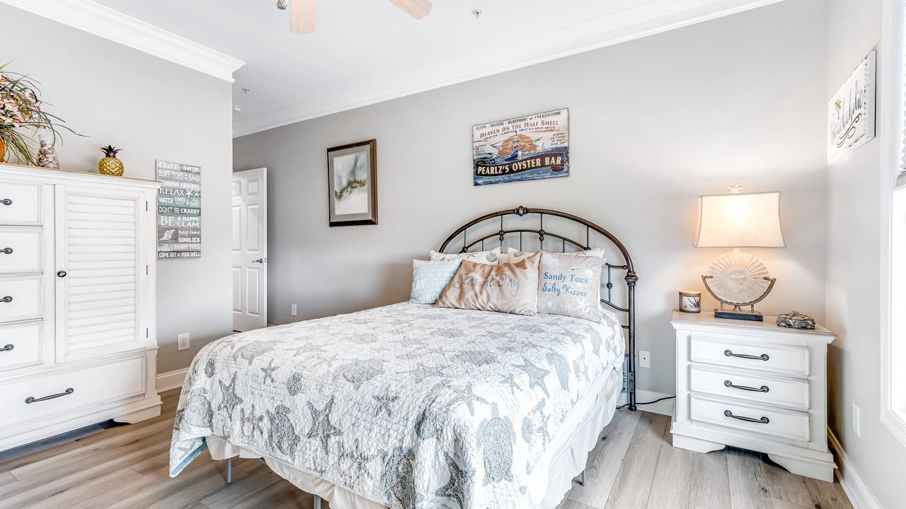 Photo of Bedroom in Charleston