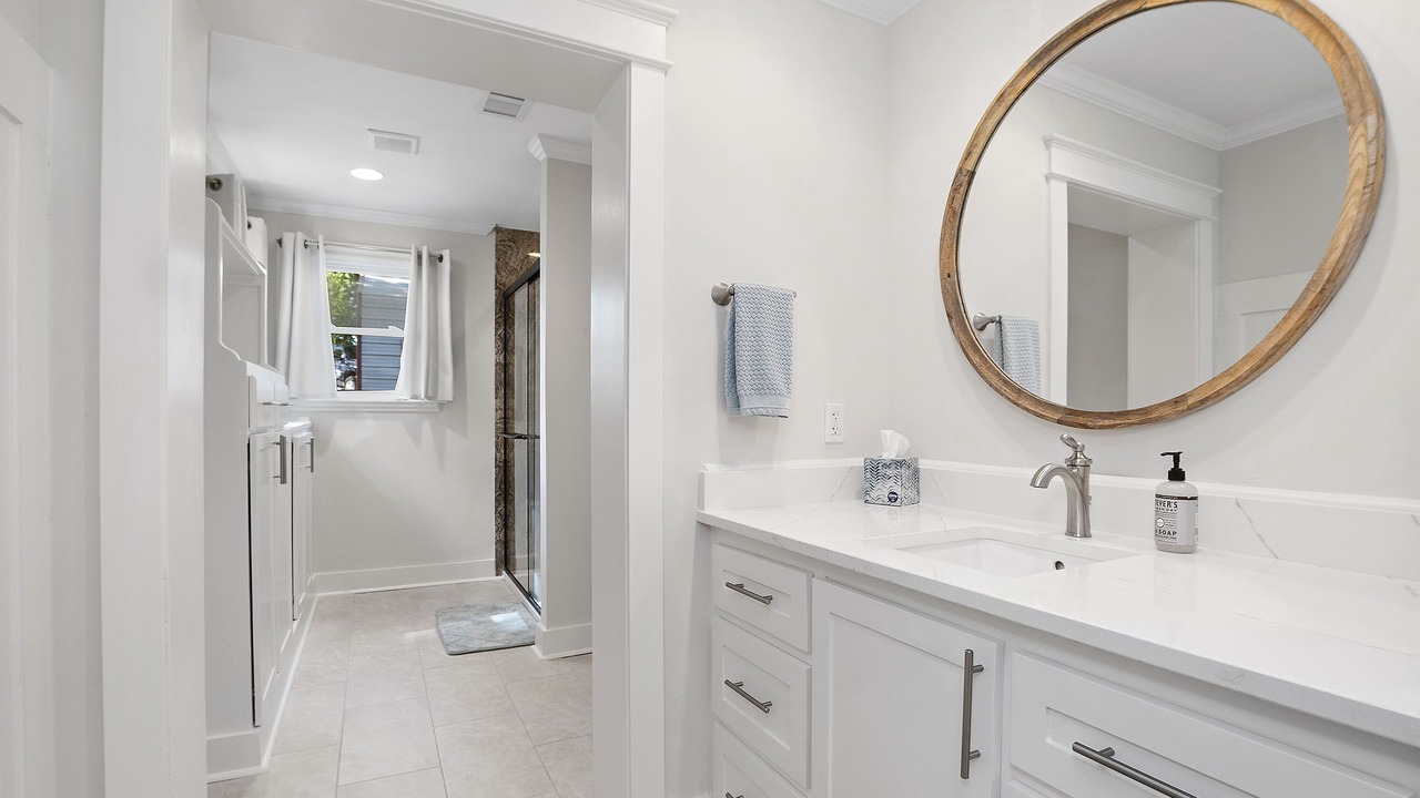 Photo of Bathroom in Chapin