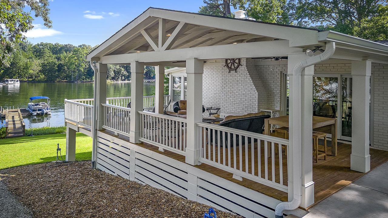 Photo of Outdoor in Chapin