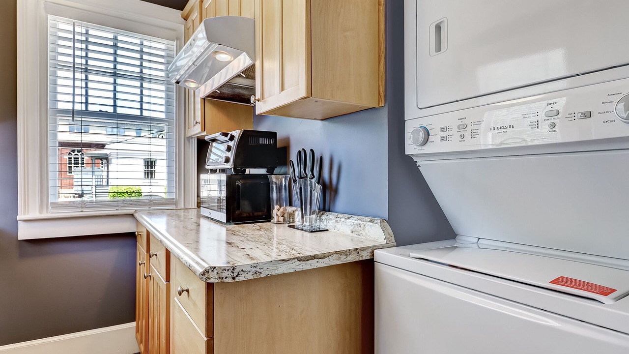 Photo of Kitchen in Thomas Square