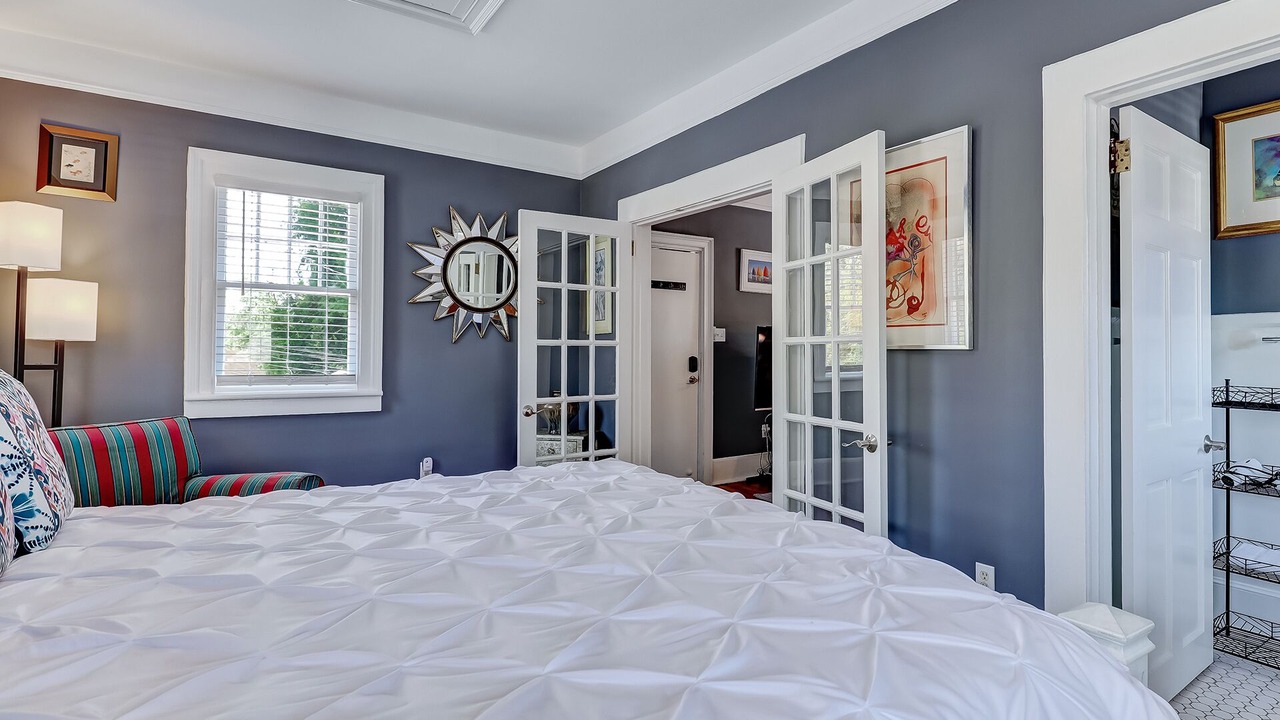 Photo of Bedroom in Thomas Square