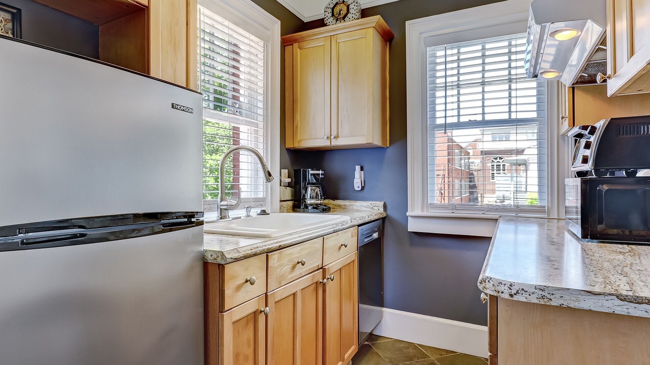 Photo of Kitchen in Thomas Square