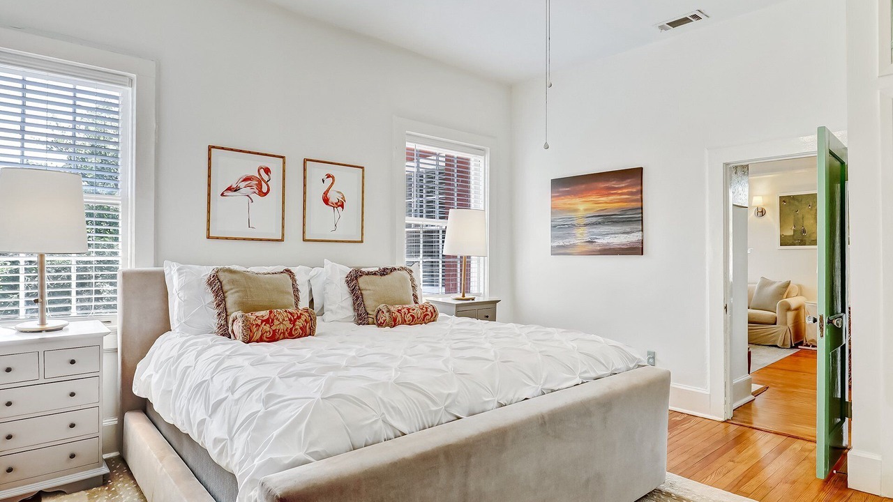 Photo of Bedroom in Thomas Square