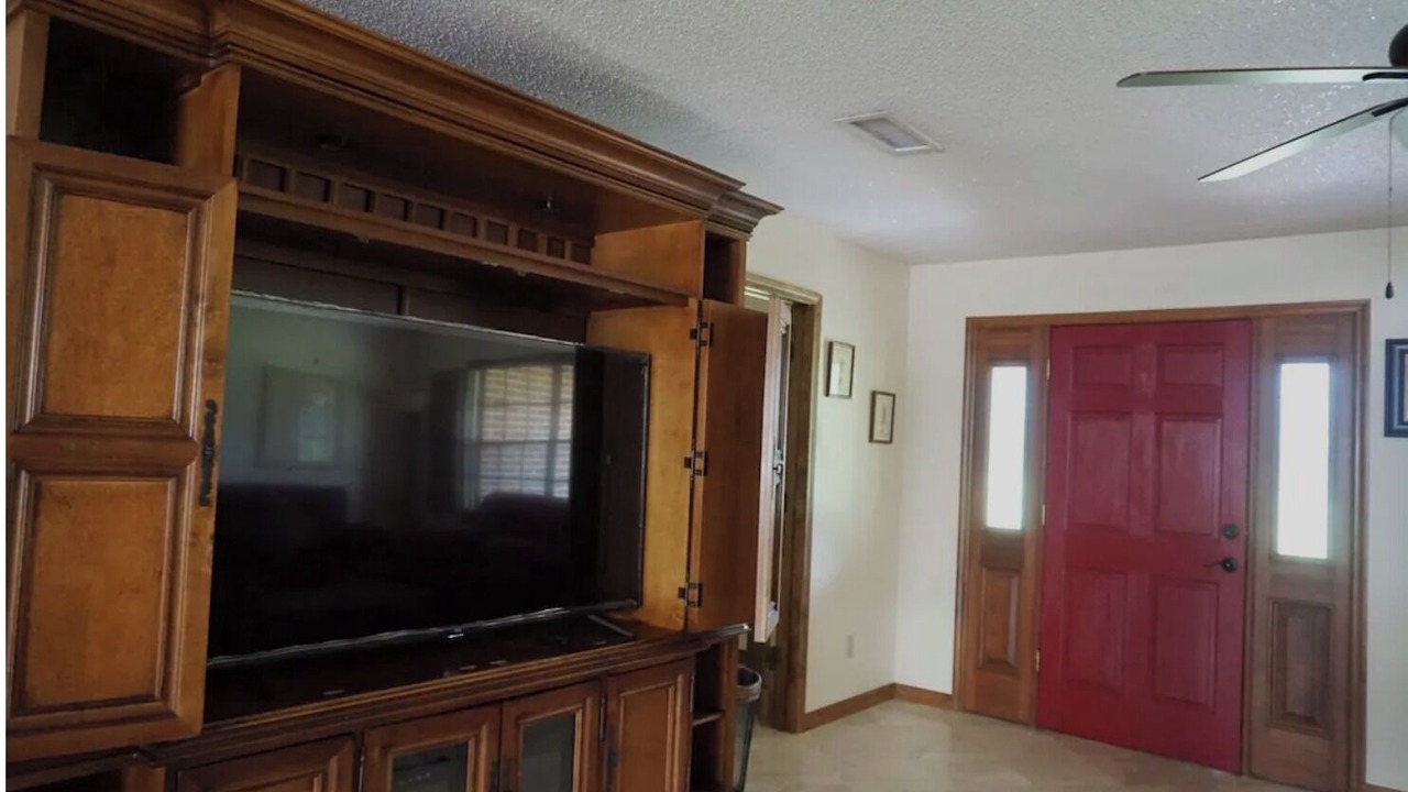 Photo of Livingroom in St. Cloud