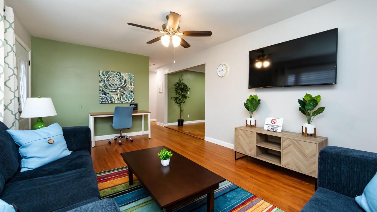 Photo of Livingroom in Charlotte