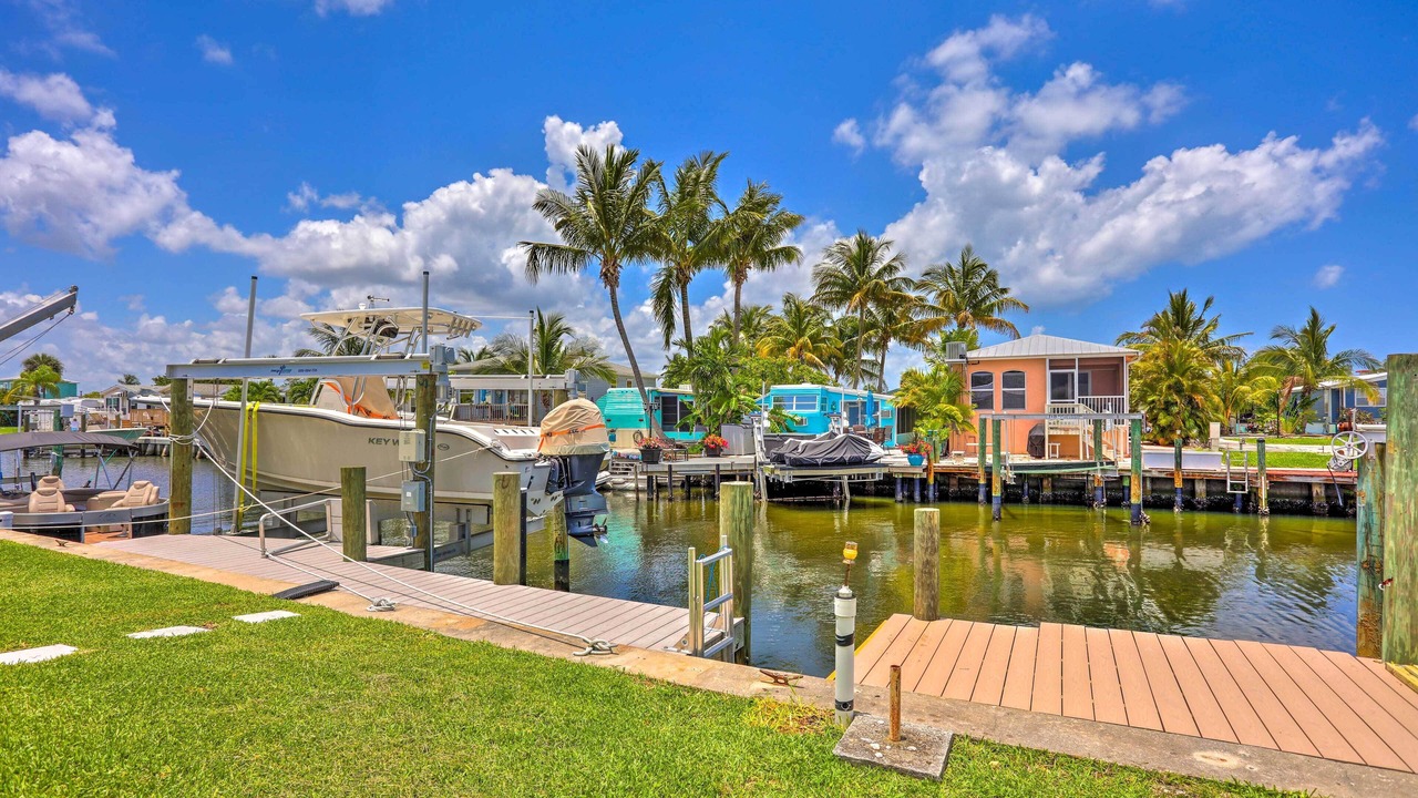 Photo of Others in Hutchinson Island South