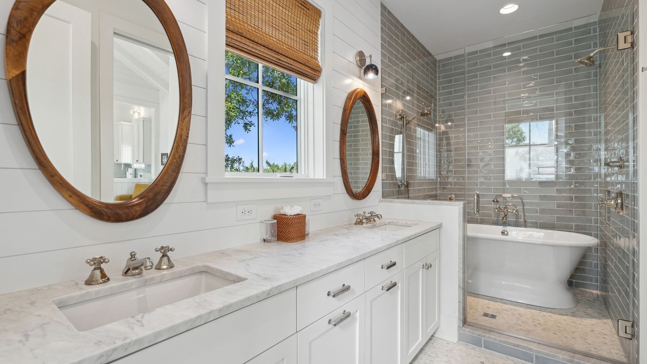 Photo of Bathroom in Johns Island