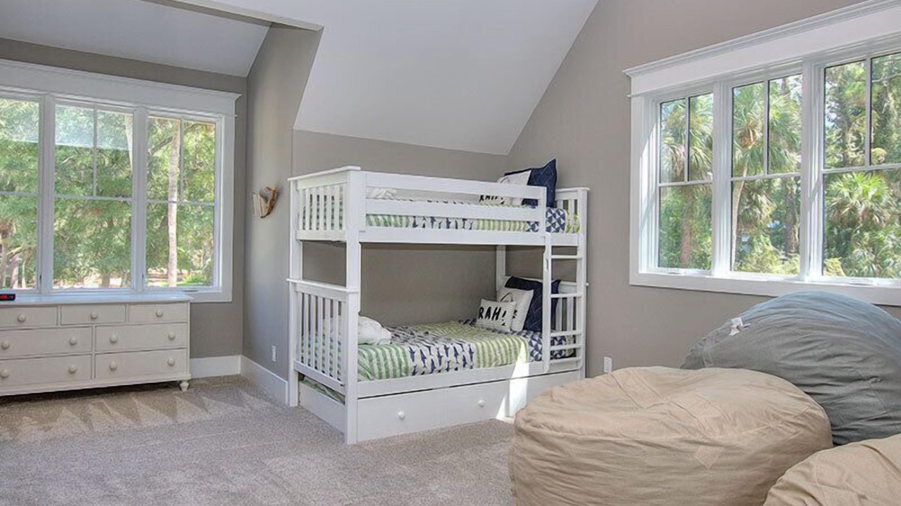 Photo of Bedroom in Oceanside