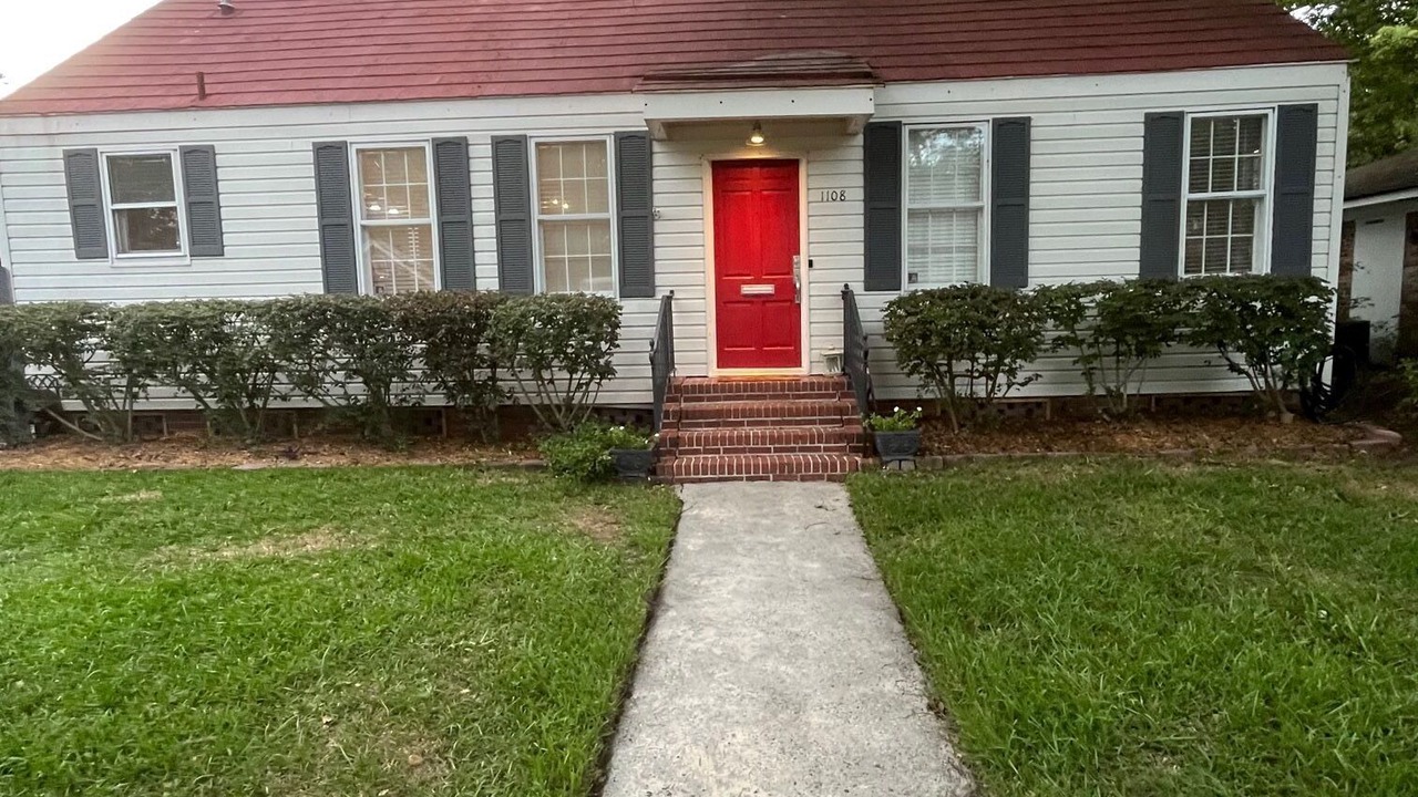 Photo of Outdoor in Chatham Crescent