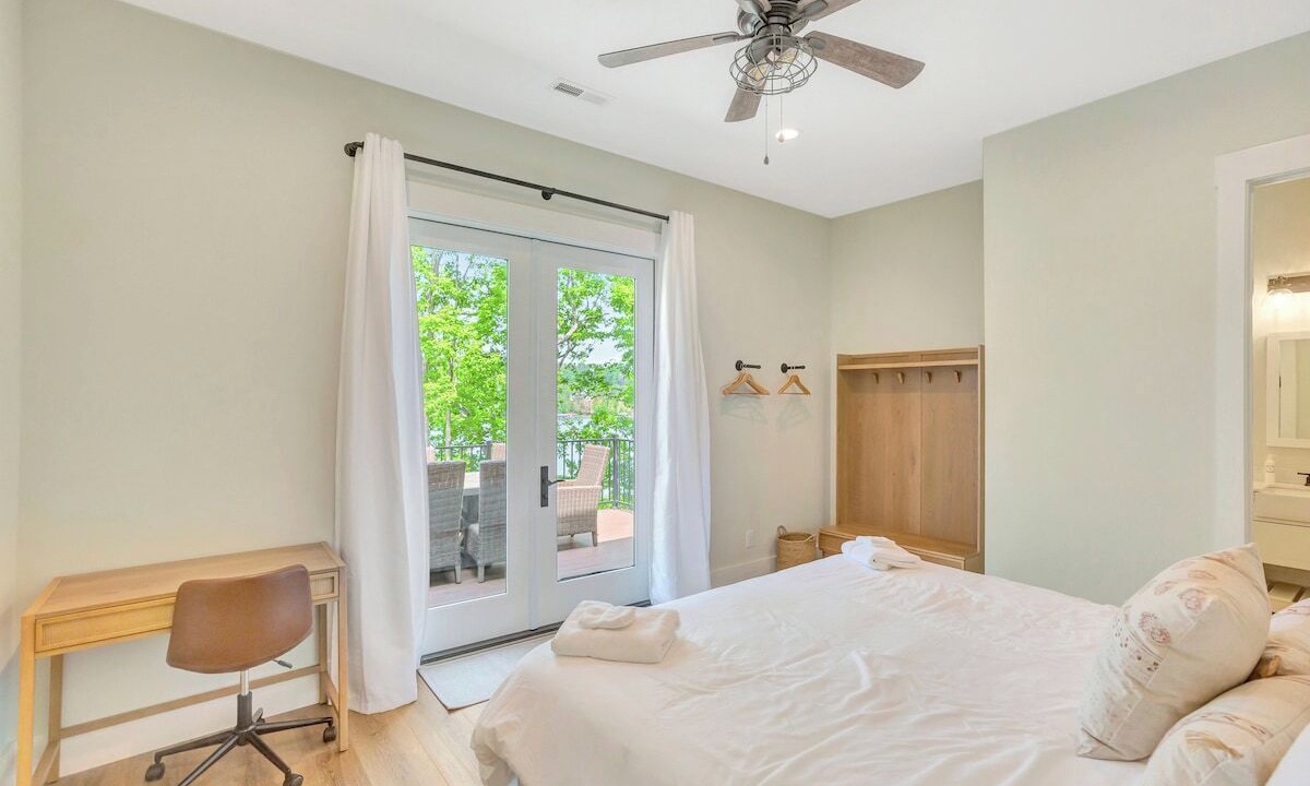 Photo of Bedroom in West Union