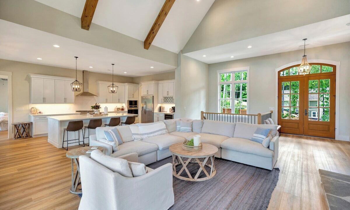 Photo of Livingroom in West Union