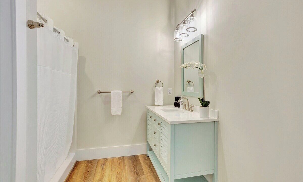 Photo of Bathroom in West Union