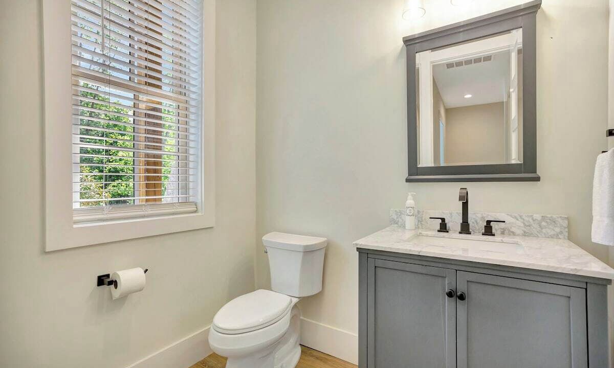 Photo of Bathroom in West Union
