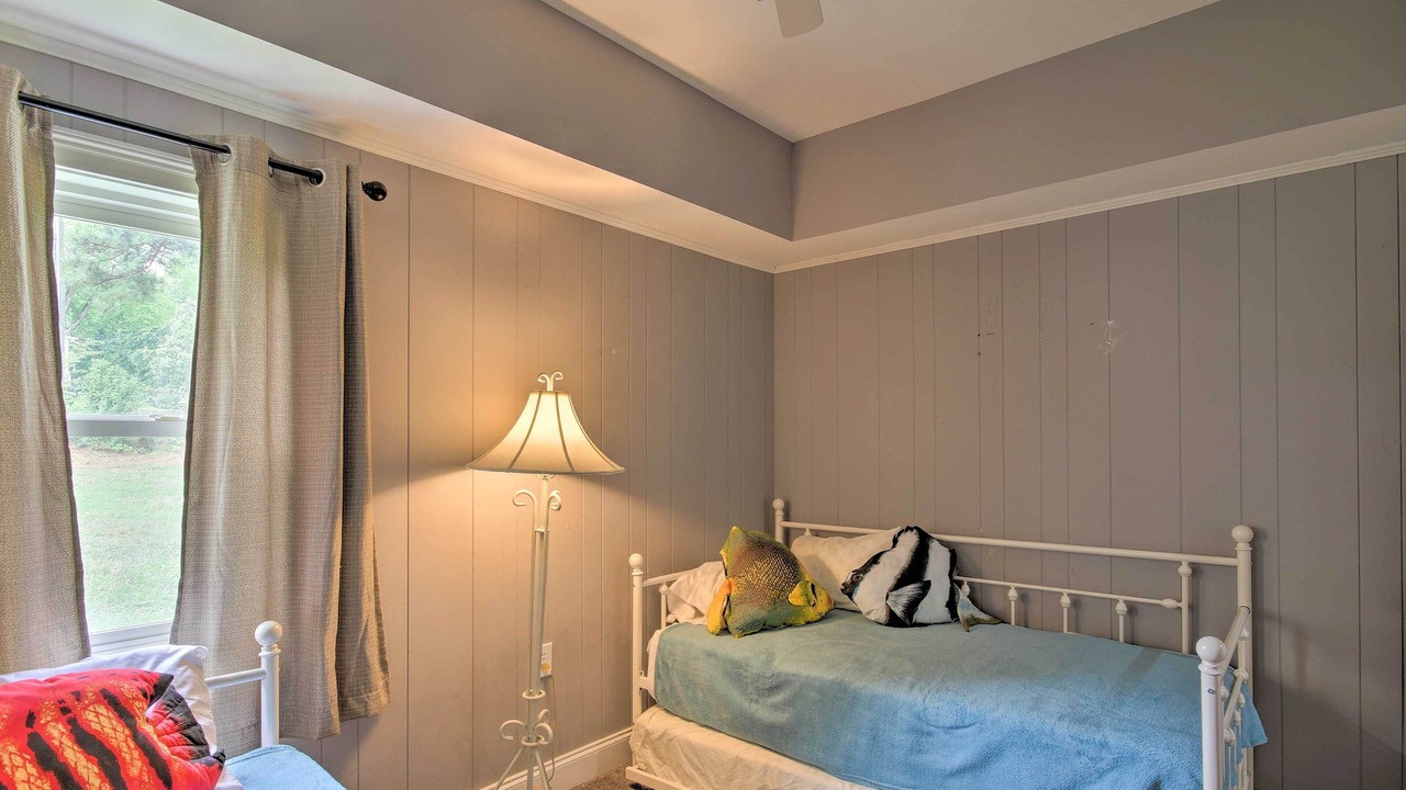 Photo of Bedroom in Greenwood