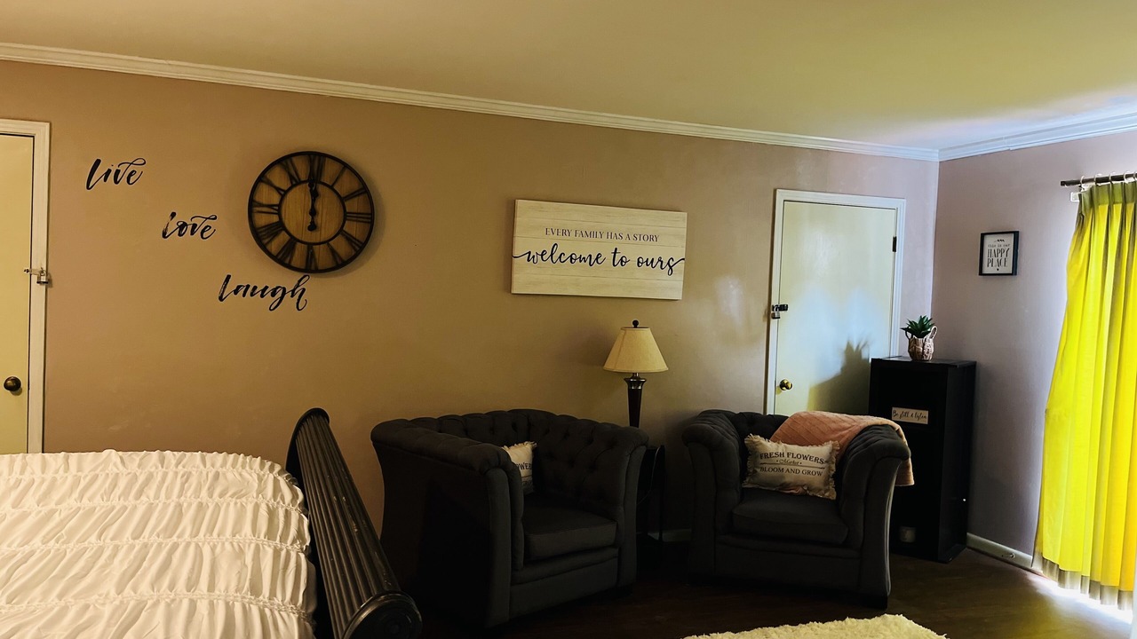 Photo of Bedroom in Waycross