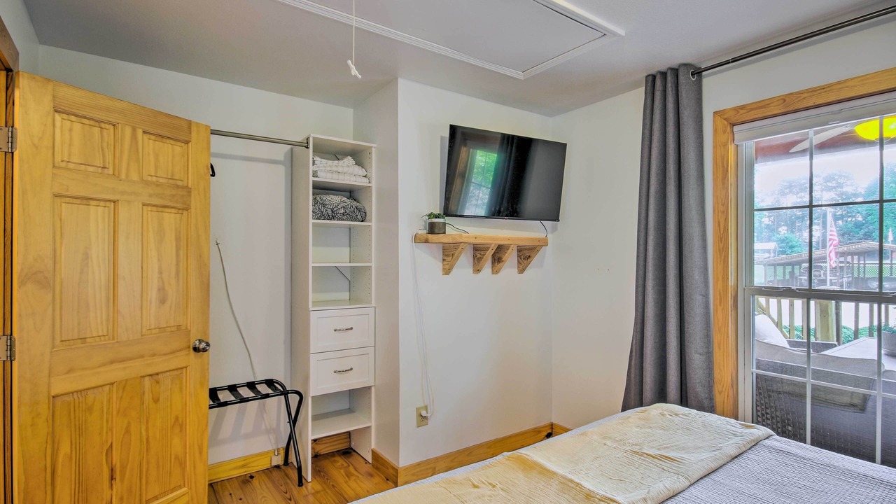 Photo of Bedroom in Tignall