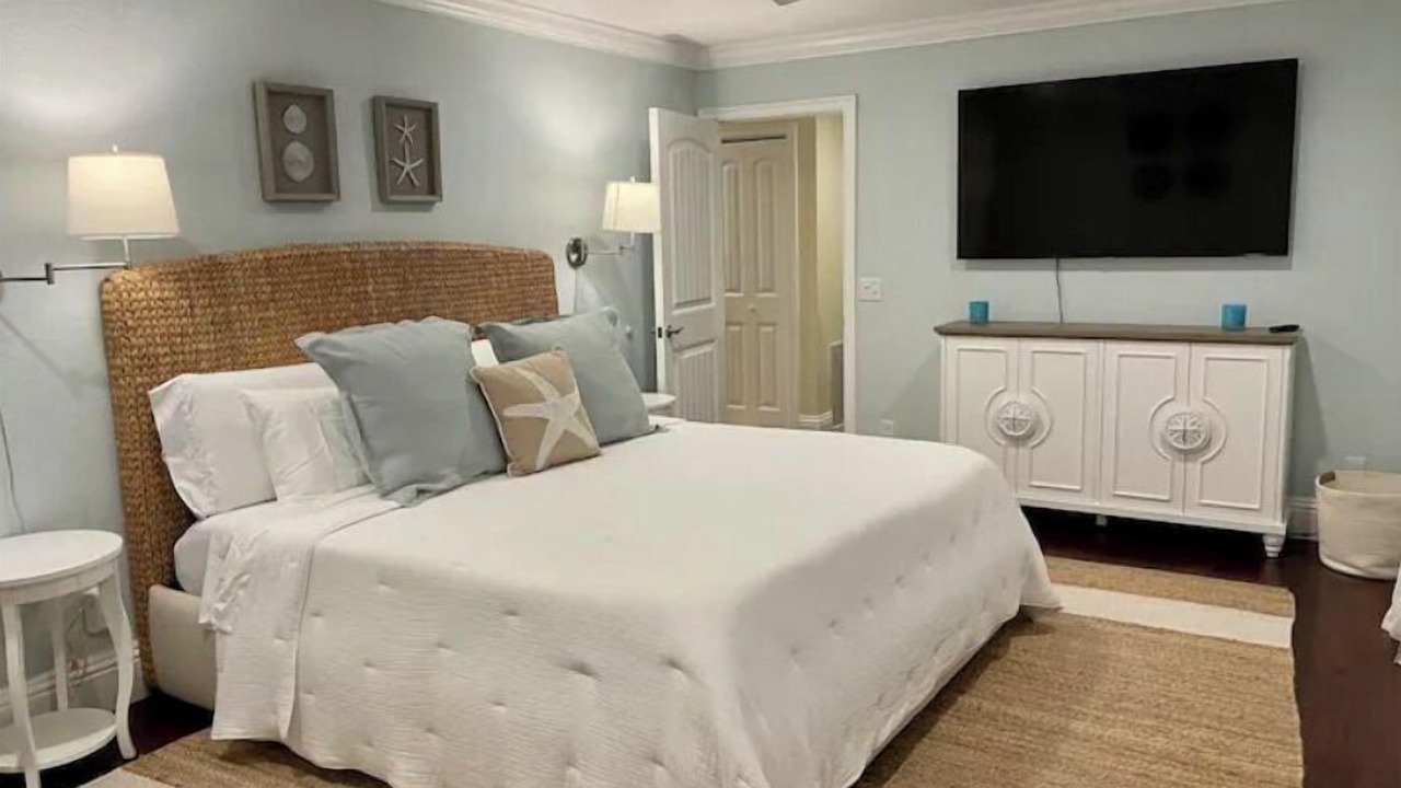 Photo of Bedroom in The Dunes