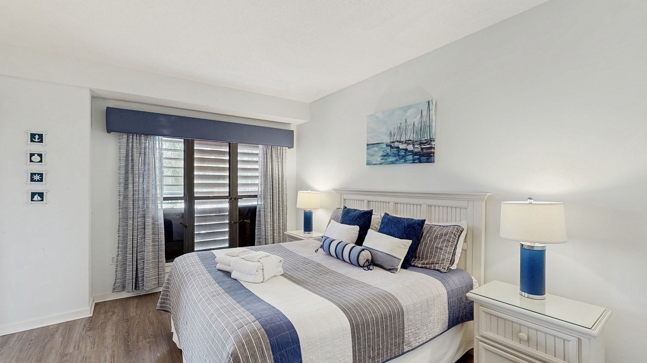 Photo of Bedroom in Shelter Cove