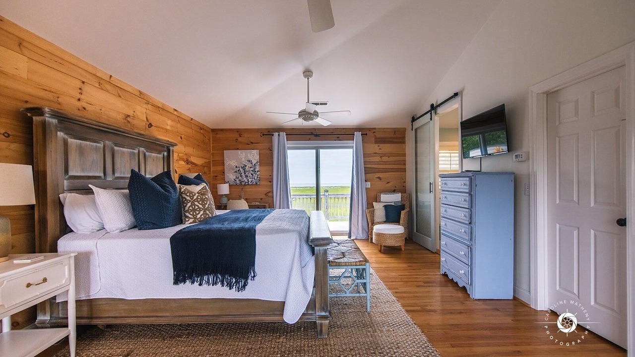 Photo of Bedroom in Edisto Island