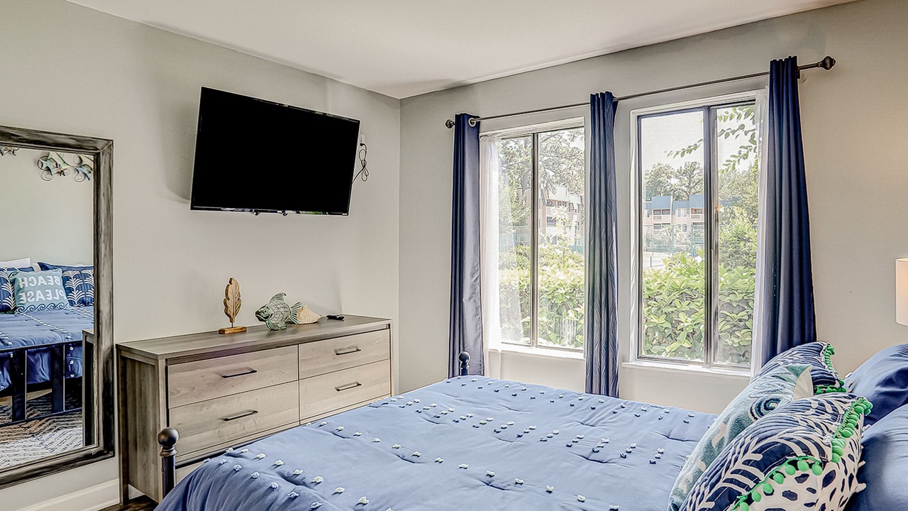 Photo of Bedroom in Palmetto Dunes