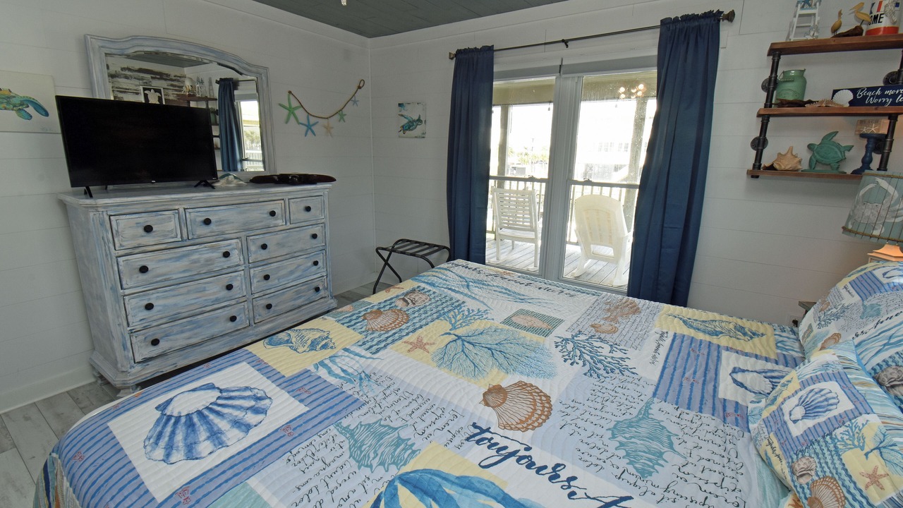 Photo of Bedroom in Inlet Harbour