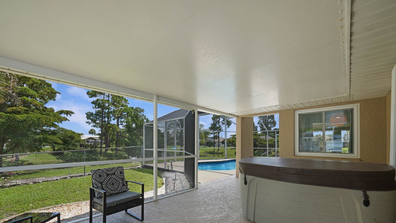 Photo of Outdoor in Port Charlotte