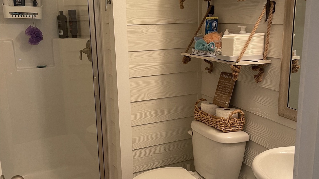 Photo of Bathroom in Chapin