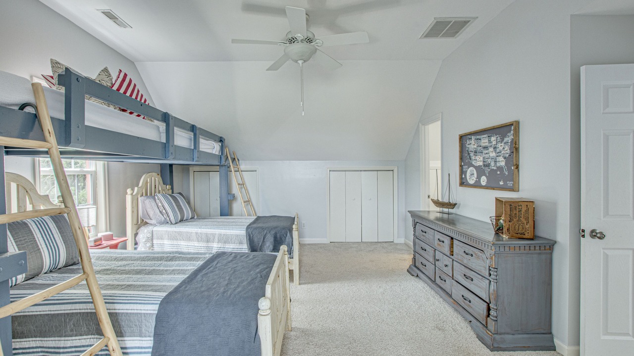 Photo of Bedroom in Edisto Island