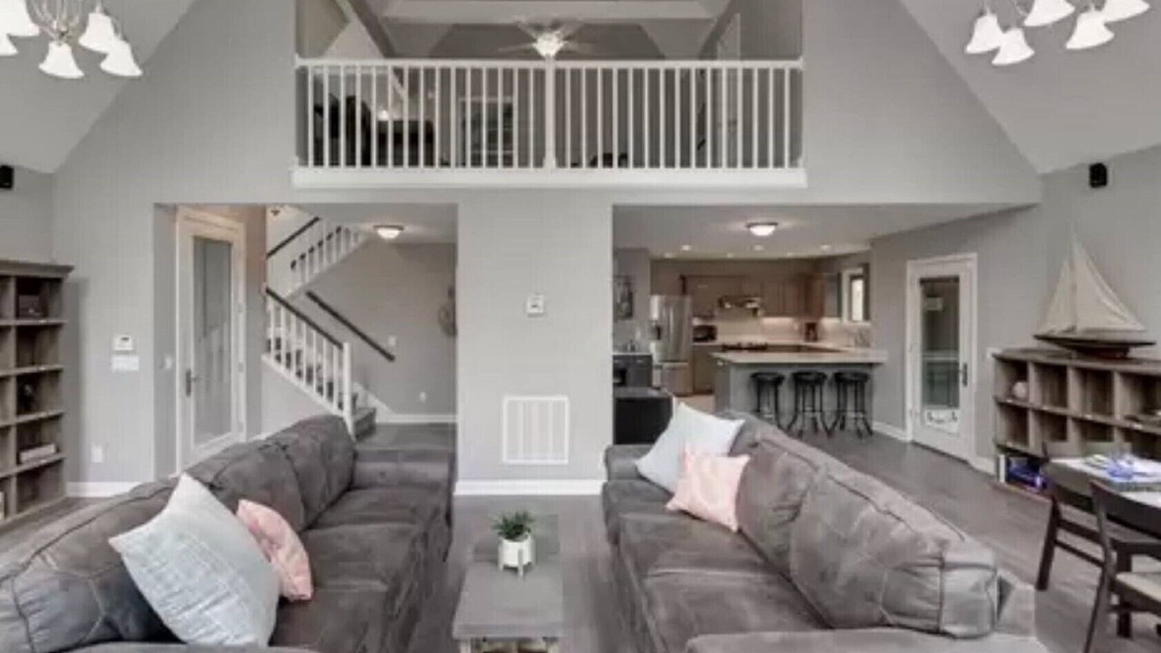 Photo of Bedroom in Leesville