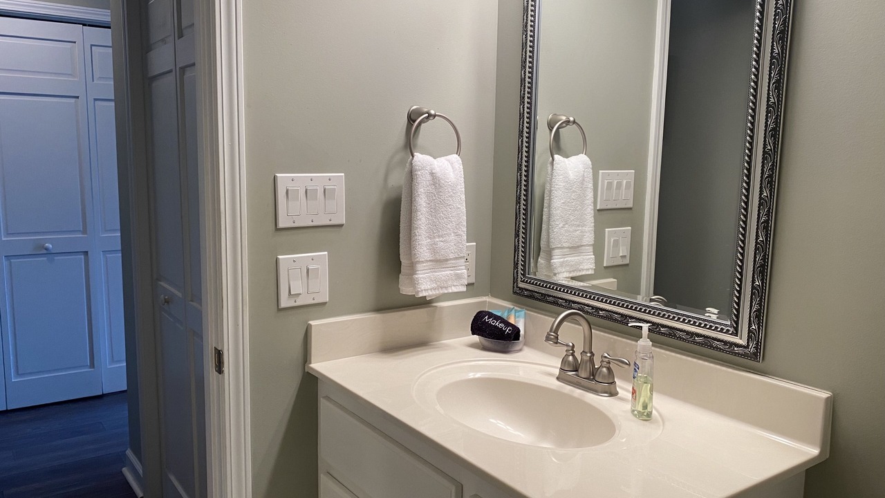 Photo of Bathroom in Leesville